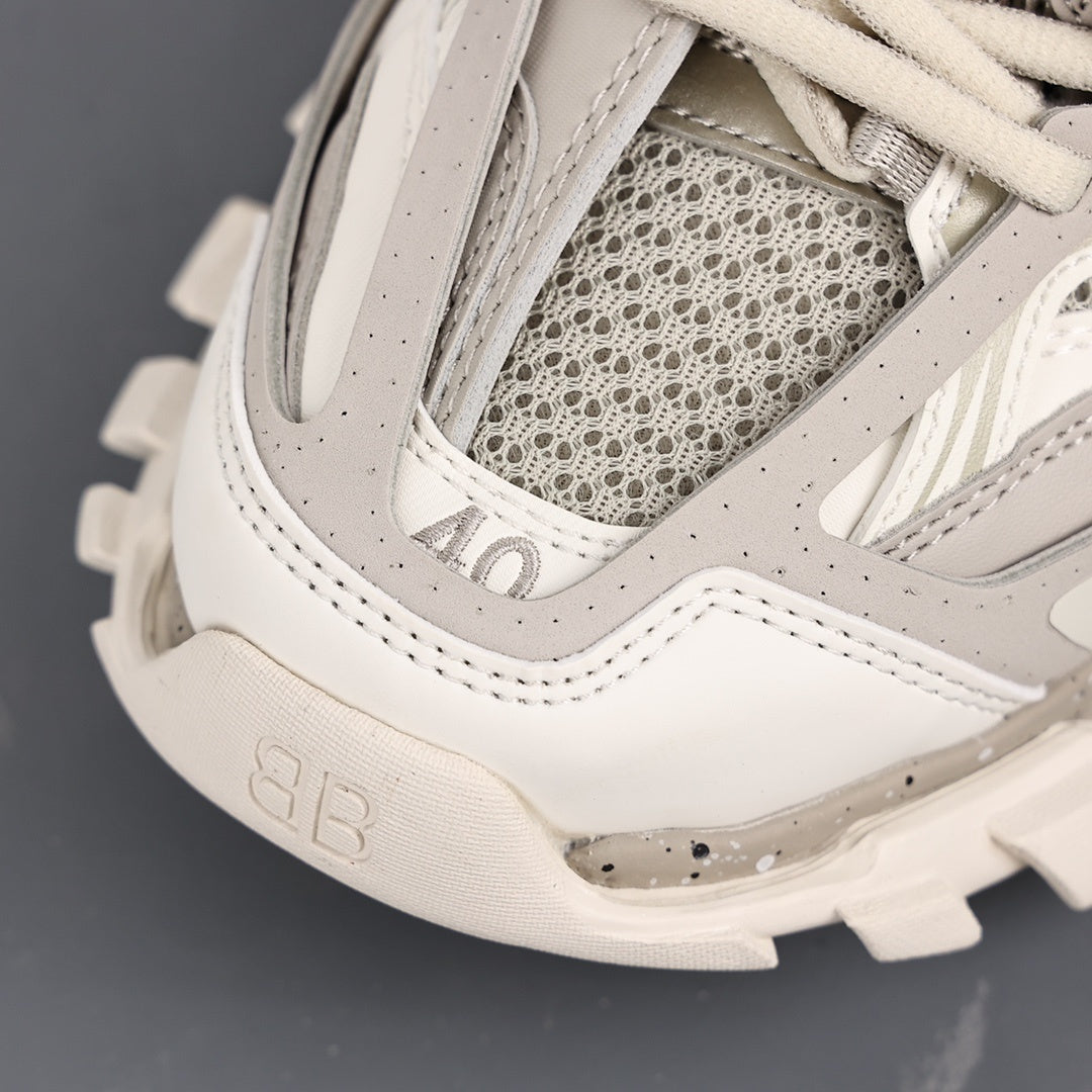 Balenciaga Track