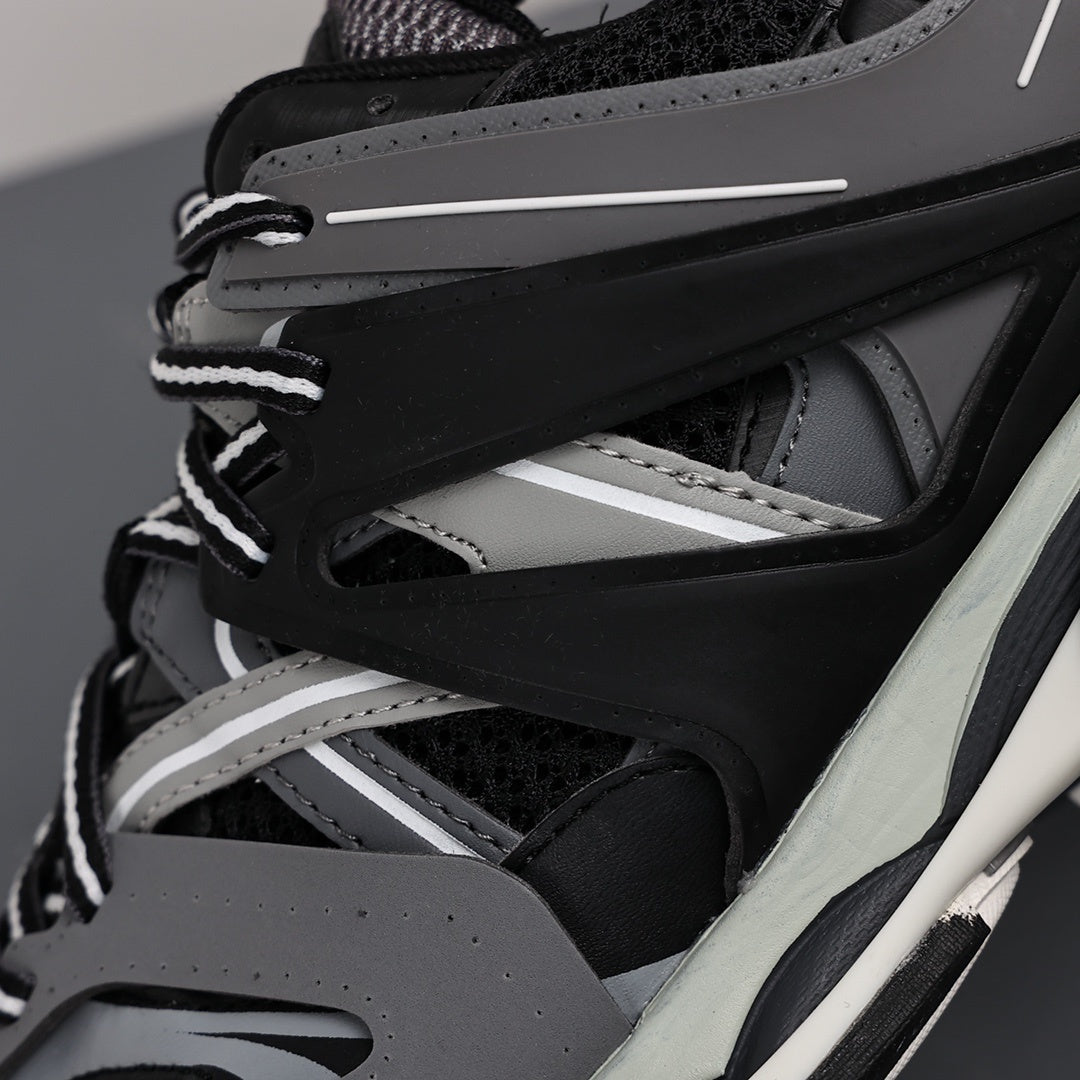 Balenciaga Track