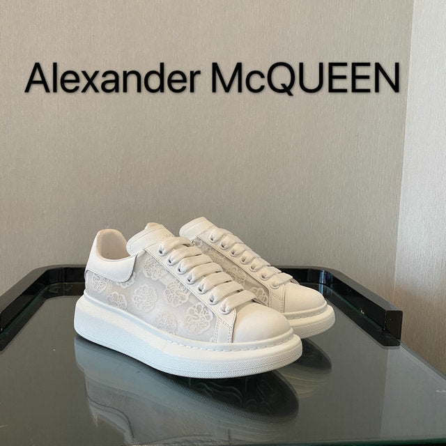 Alexander McQueen Oversized Sneaker
