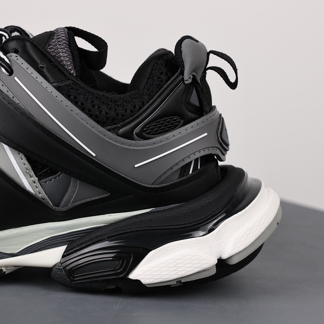 Balenciaga Track