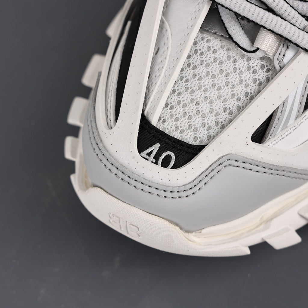 Balenciaga Track