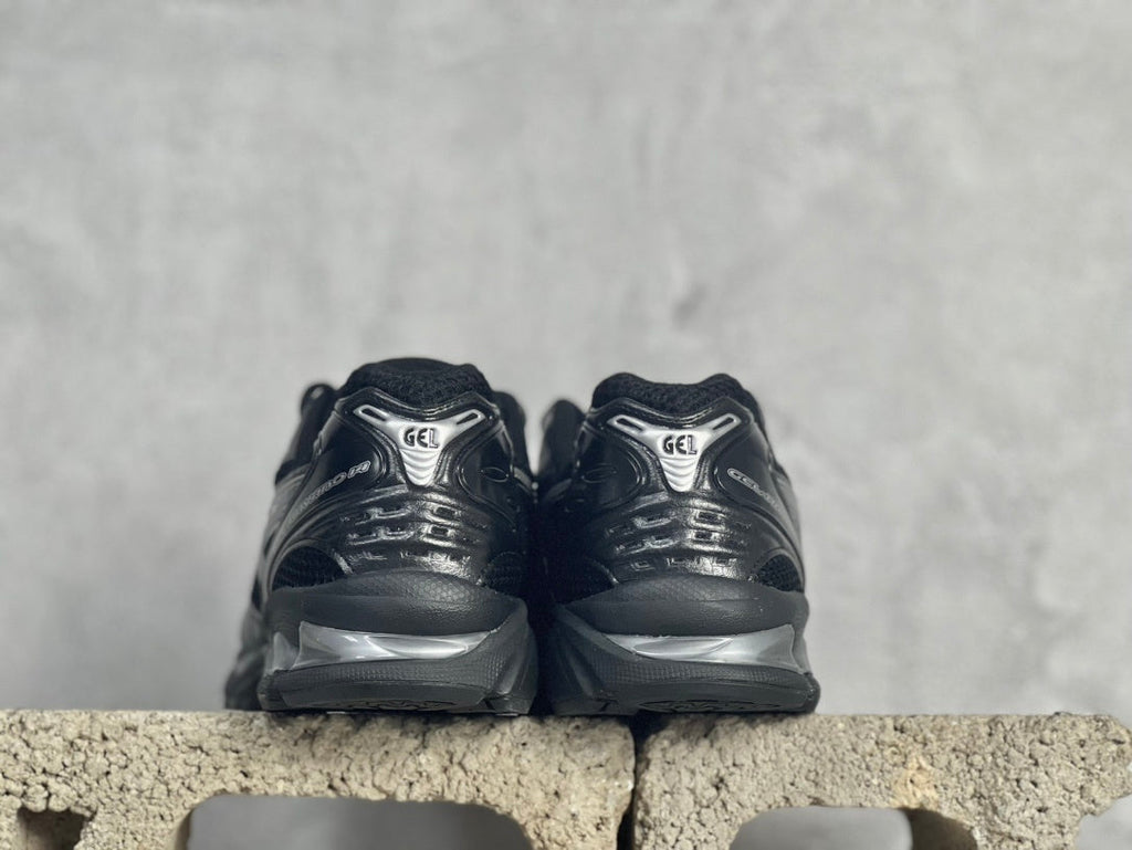 ASICS GEL-Kayano 14