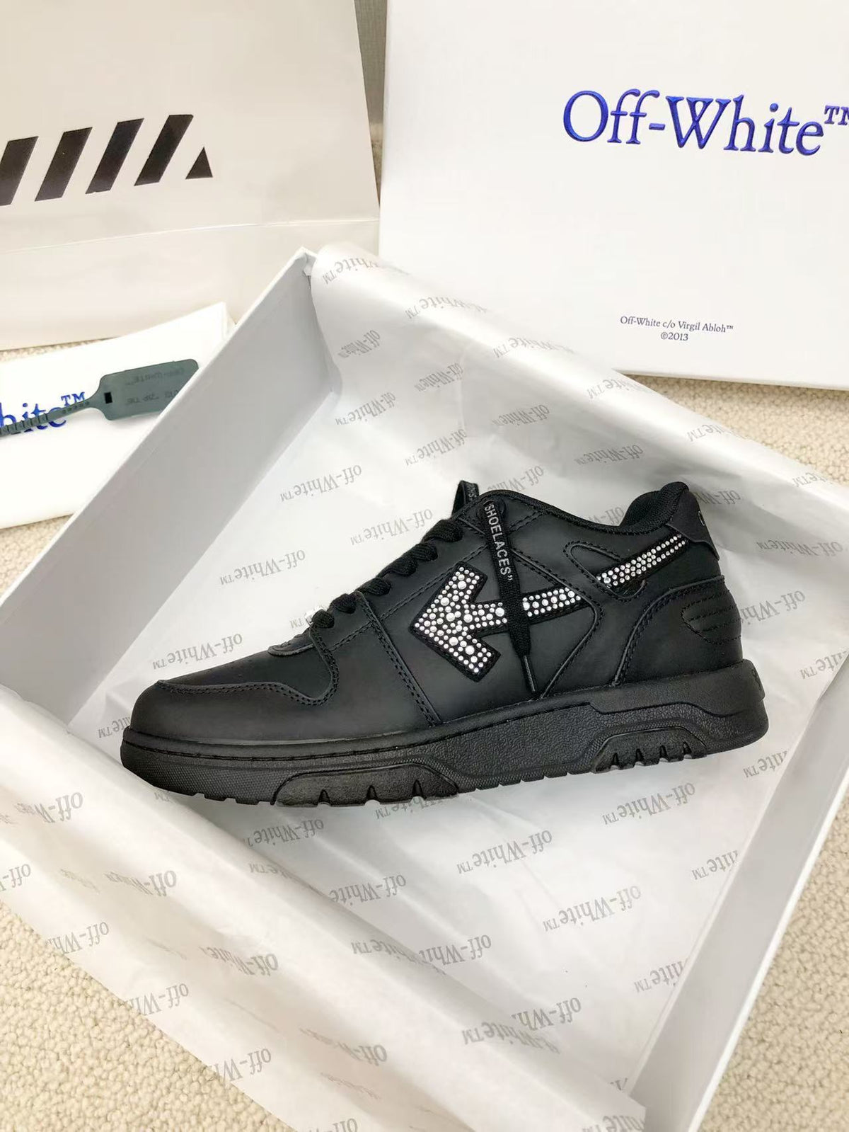Off-White™ Out Of Office Diamond