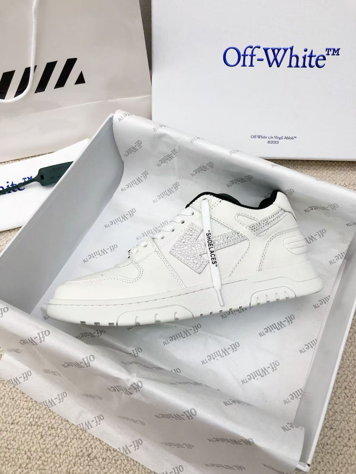Off-White™ Out Of Office Diamond