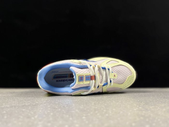New Balance 1906R