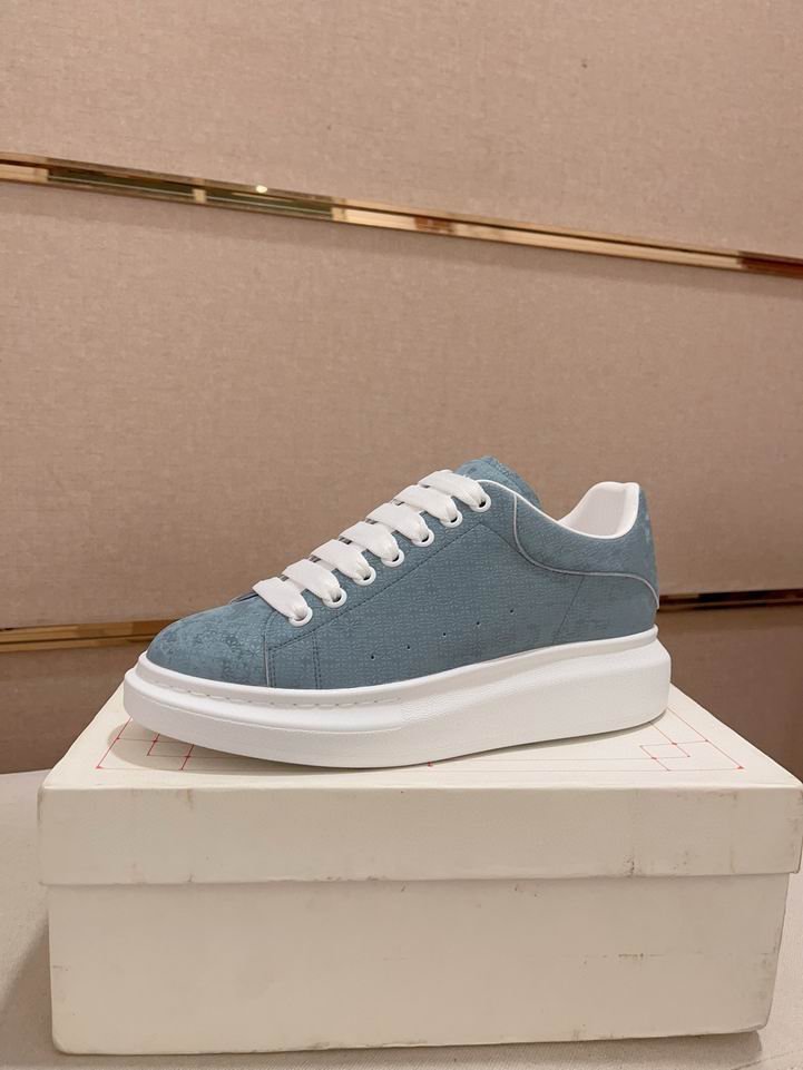 McQueen Oversized Sneaker - Flax Blue