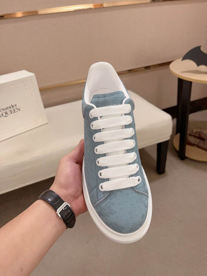 McQueen Oversized Sneaker - Flax Blue