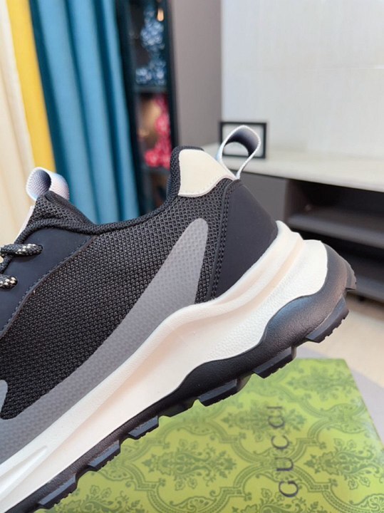 Gucci Black & Grey Sneakers