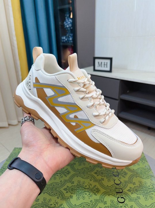 Gucci White & Brown Sneakers