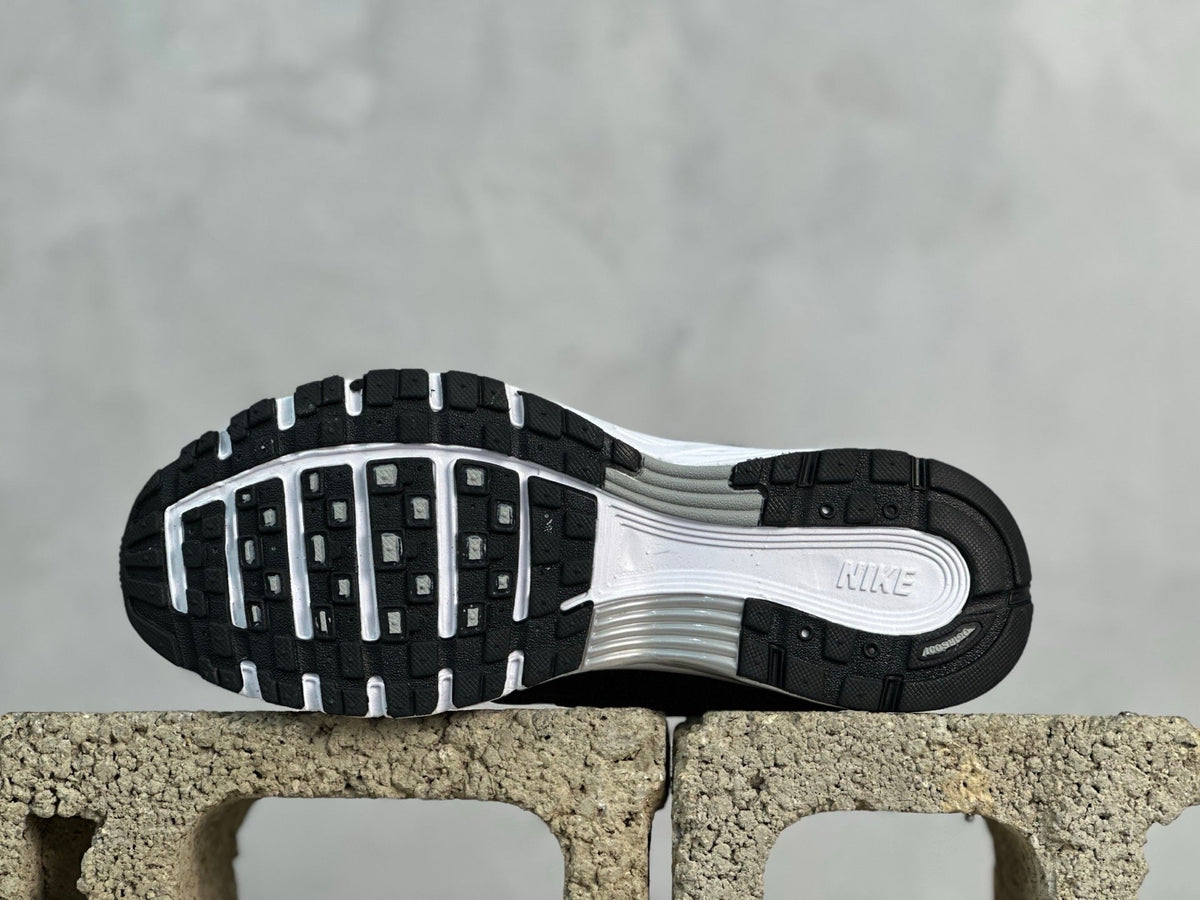 Nike P-6000