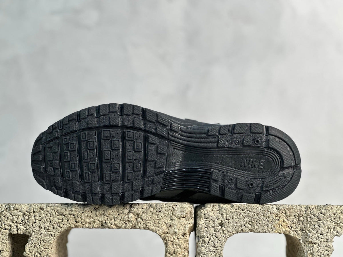 Nike P-6000