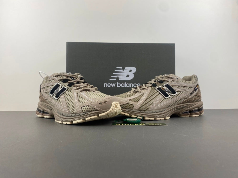 New Balance 1906