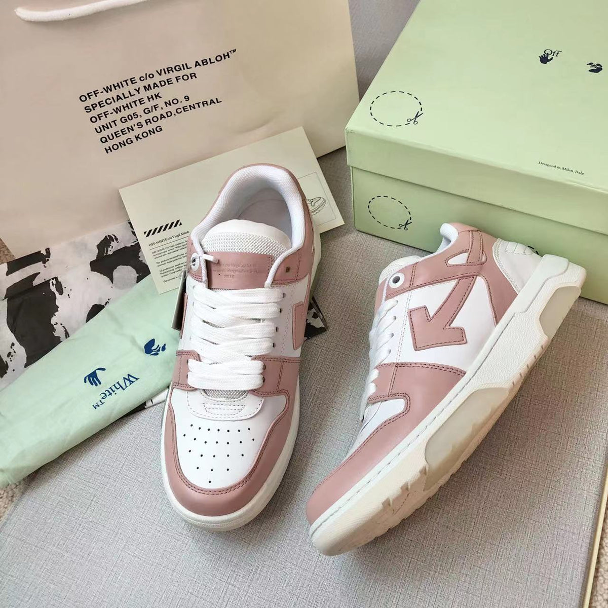 OFF-White Out Of Office