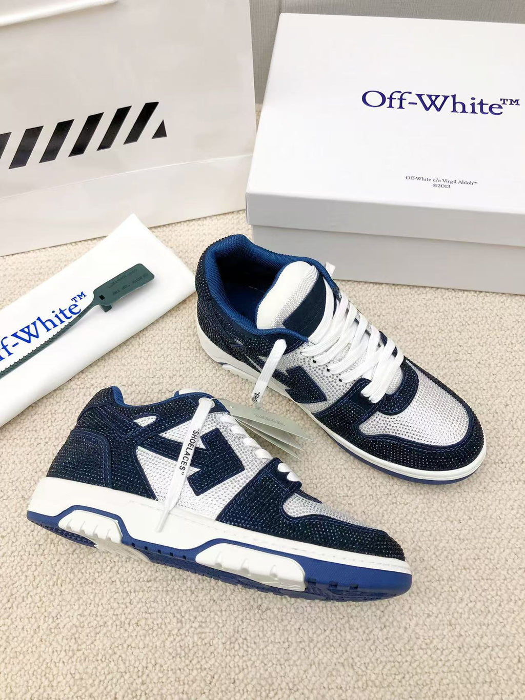 Off-White™ Out Of Office Diamond