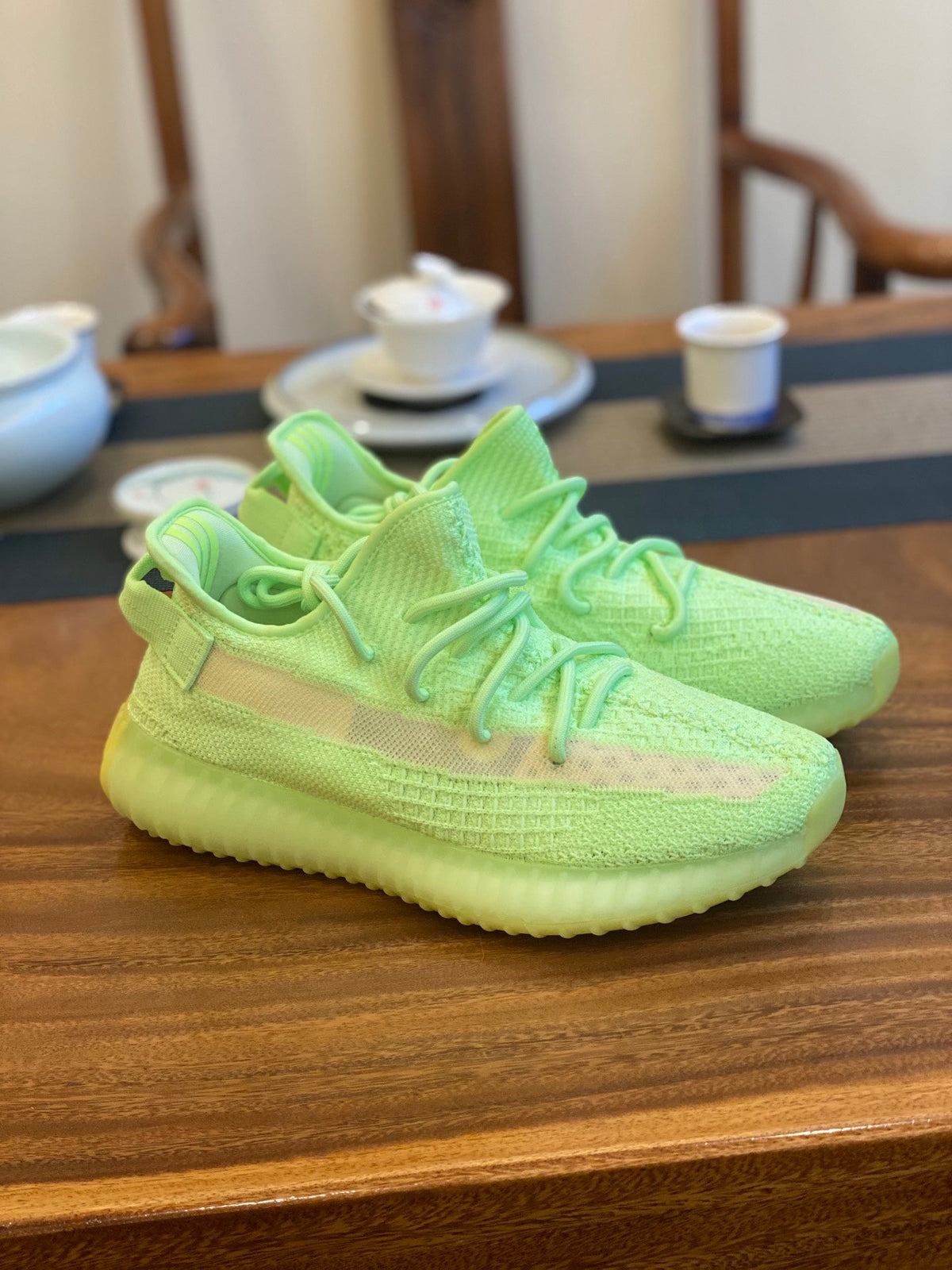 Adidas Glow Pulse 350