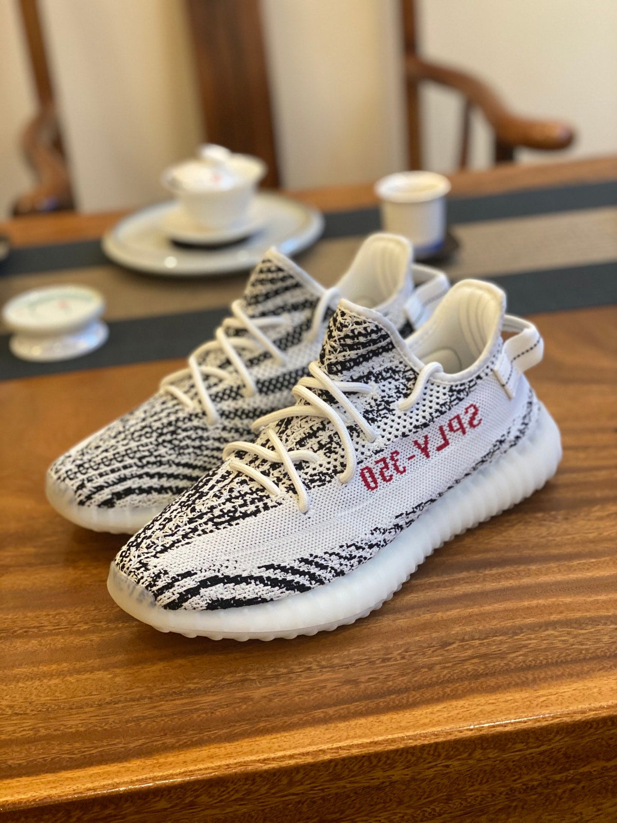 Adidas Zebra Strike 350