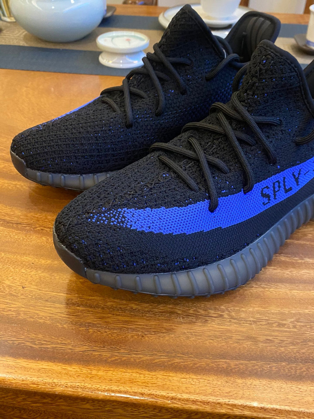 Adidas Dazzle Wave 350