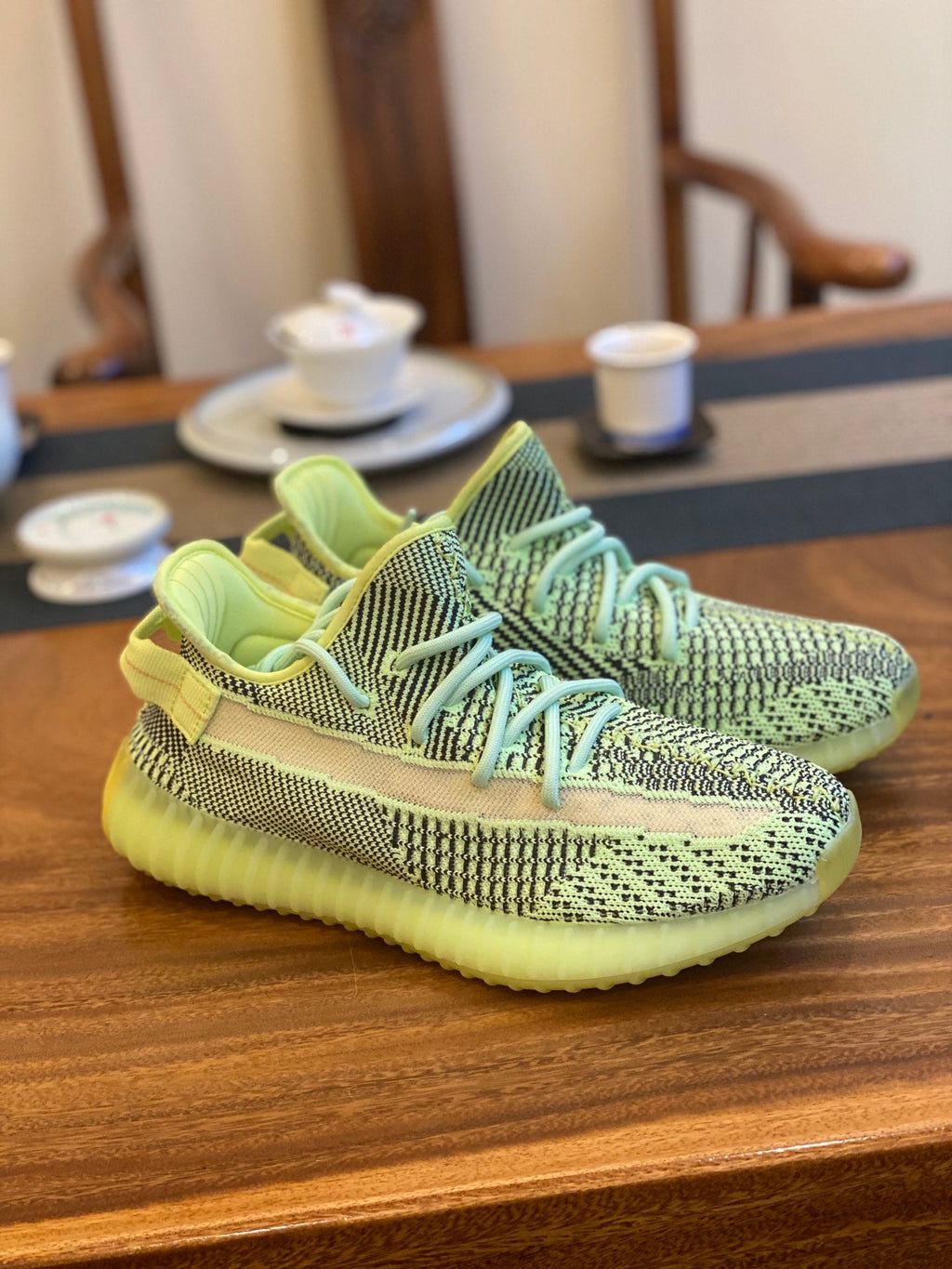 Adidas Yeezy 350 V2 Yeezreel