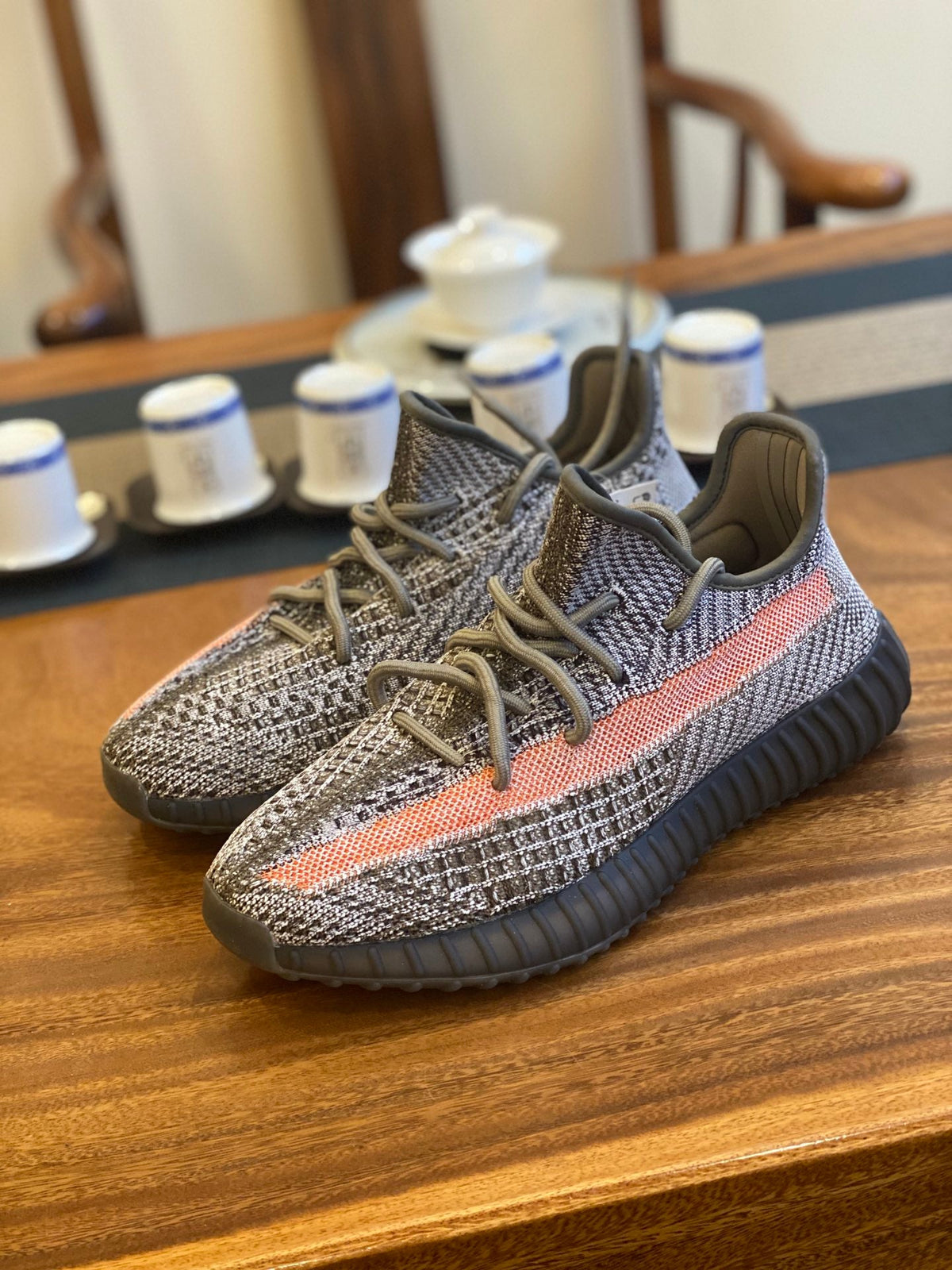 Adidas Ash Veil 350