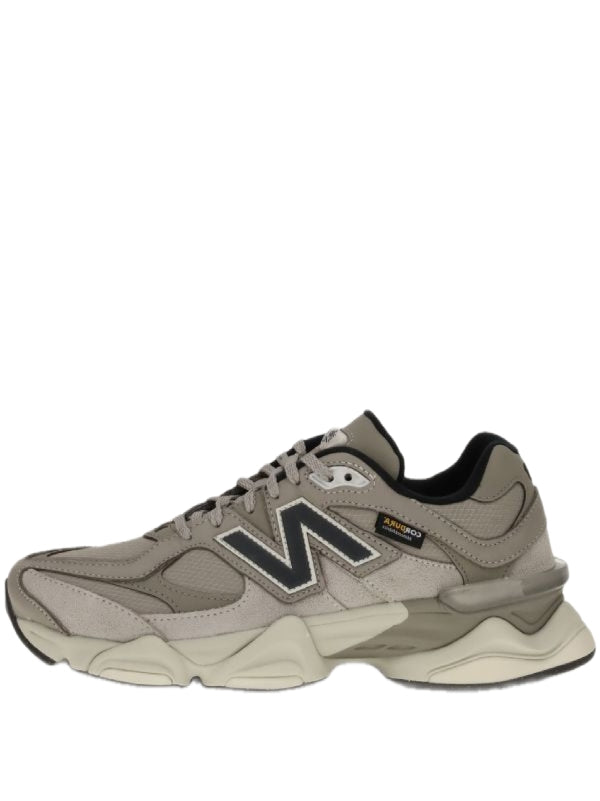 New Balance 9060 Marrón Negro
