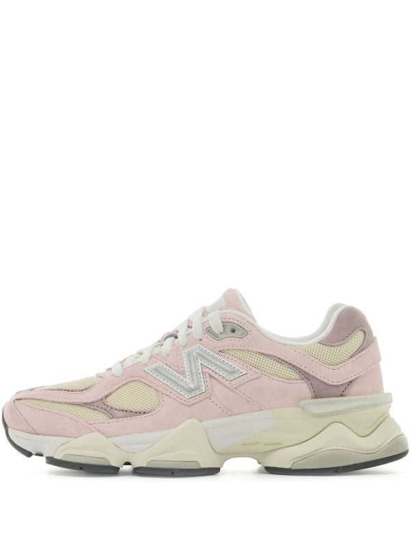 New Balance 9060 Rosa Chiaro
